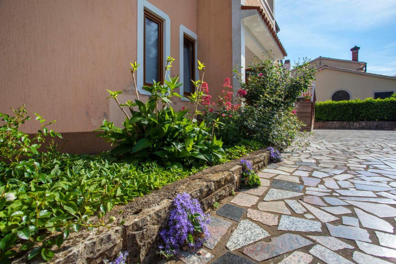 Apartmani Marica Plomin Luaran gambar