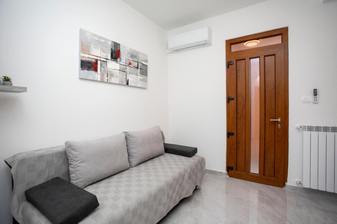 Apartmani Marica Plomin Luaran gambar